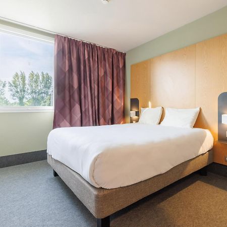 B&B Hotel Clermont-Ferrand Nord Riom Εξωτερικό φωτογραφία