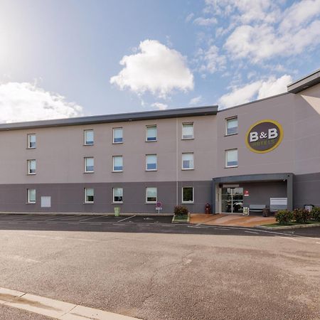 B&B Hotel Clermont-Ferrand Nord Riom Εξωτερικό φωτογραφία