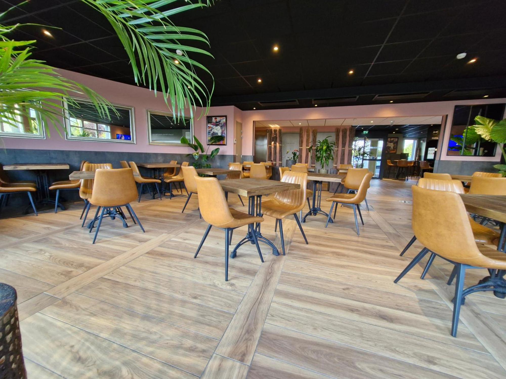 B&B Hotel Clermont-Ferrand Nord Riom Εξωτερικό φωτογραφία
